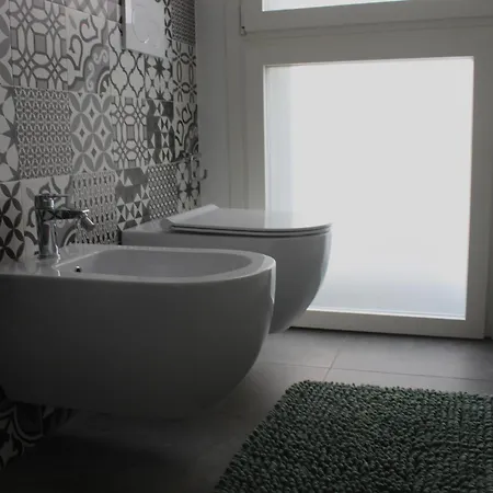 Larici Apartment *